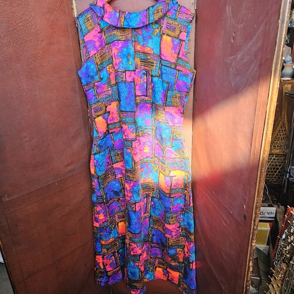 Vtg Psychedelic Bright Maxi Sleeveless Dress - Picture 3 of 4